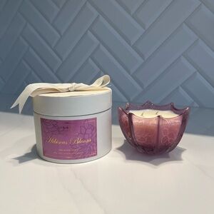 D.L. & Co. Hibiscus Bloom Candle
